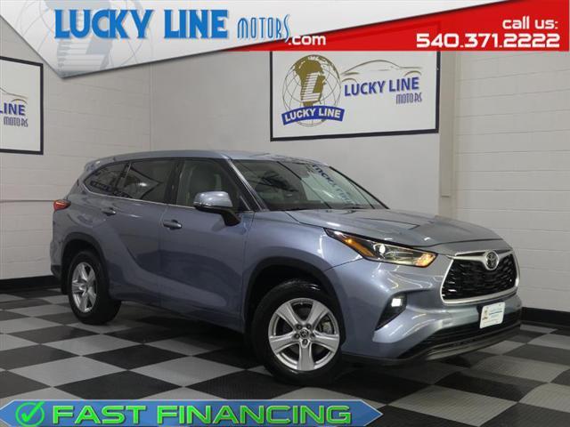 used 2021 Toyota Highlander car, priced at $30,990