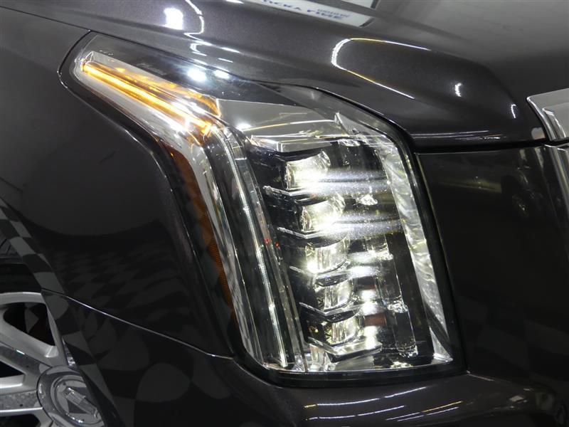 used 2015 Cadillac Escalade ESV car, priced at $20,990