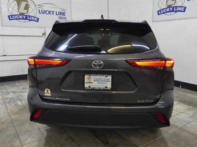 used 2020 Toyota Highlander car, priced at $28,990