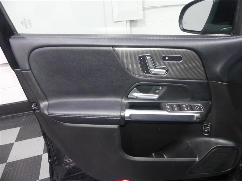 used 2020 Mercedes-Benz GLB 250 car, priced at $21,499