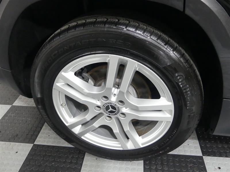 used 2020 Mercedes-Benz GLB 250 car, priced at $21,499