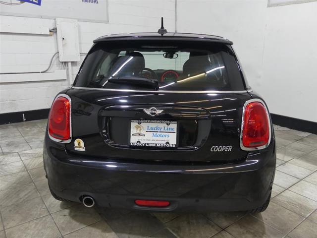 used 2018 MINI Hardtop car, priced at $11,499