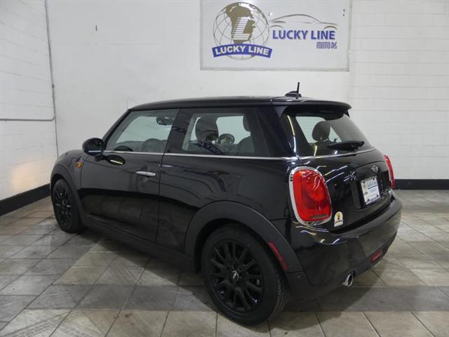 used 2018 MINI Hardtop car, priced at $11,499