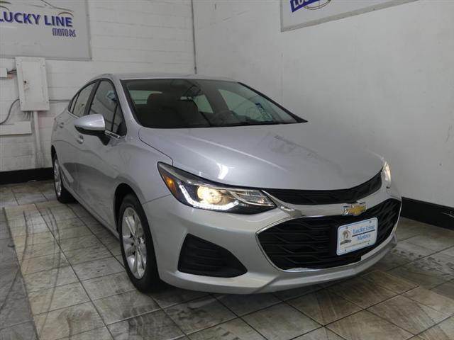 used 2019 Chevrolet Cruze car, priced at $8,990