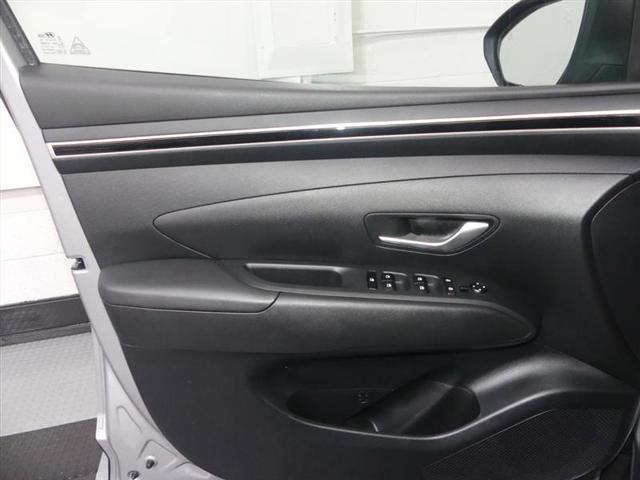 used 2022 Hyundai TUCSON Hybrid car, priced at $17,499