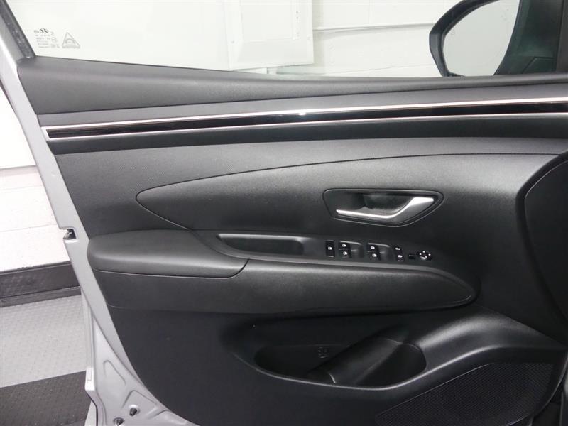 used 2022 Hyundai TUCSON Hybrid car, priced at $16,990