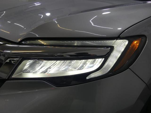 used 2021 Honda Pilot car, priced at $24,990
