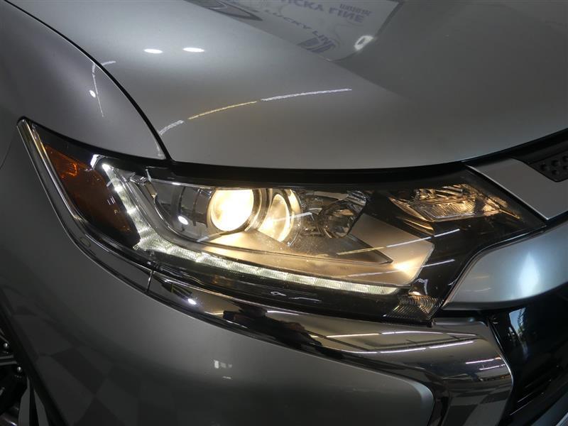 used 2020 Mitsubishi Outlander car, priced at $11,990