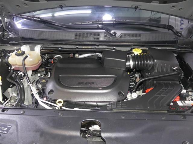 used 2022 Chrysler Pacifica car, priced at $25,990