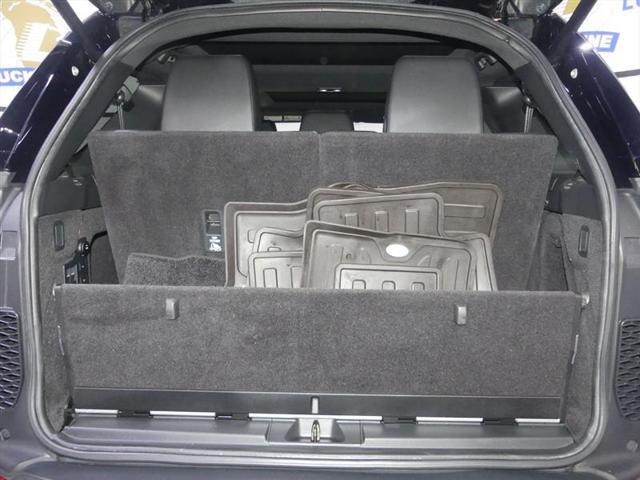 used 2017 Land Rover Discovery car, priced at $18,990