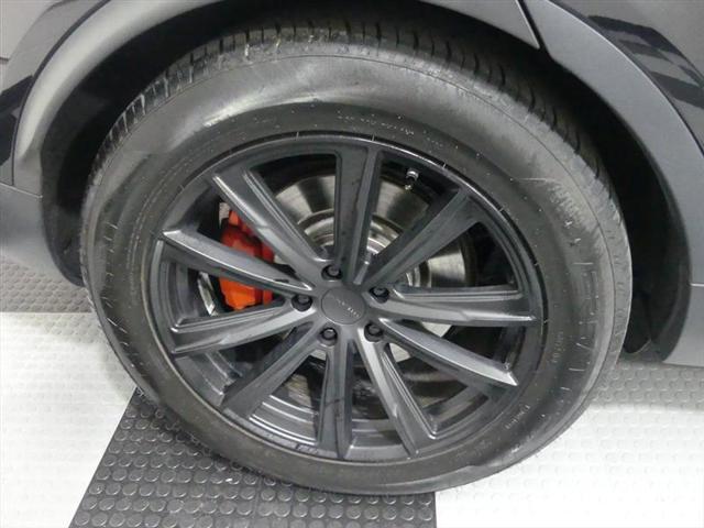 used 2017 Land Rover Discovery car, priced at $18,990