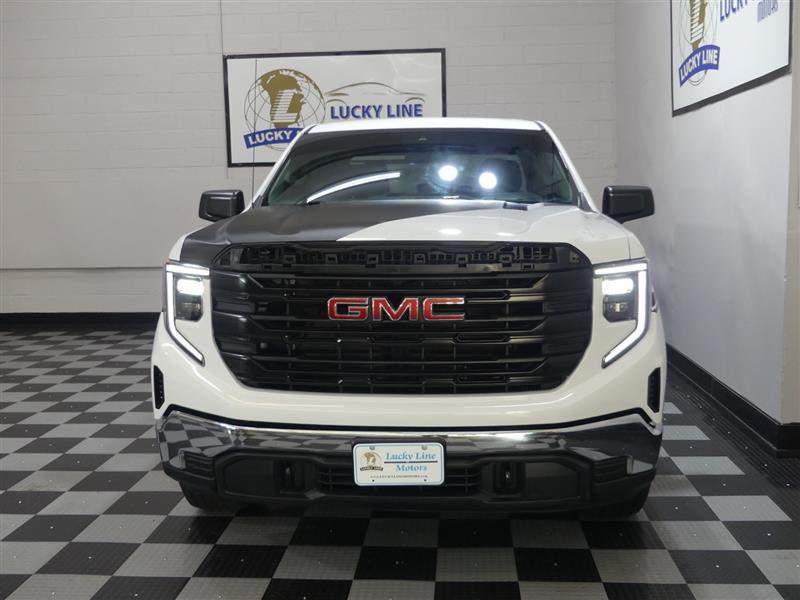used 2022 GMC Sierra 1500 car, priced at $31,990
