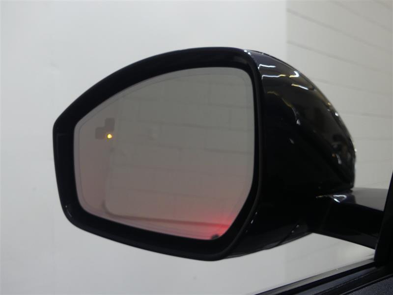 used 2020 Land Rover Range Rover Evoque car, priced at $25,499