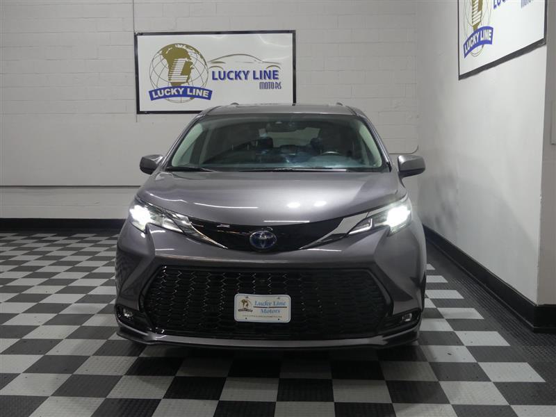 used 2024 Toyota Sienna car, priced at $38,990