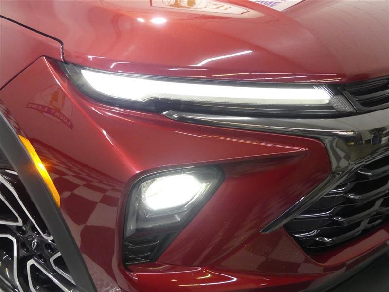 used 2024 Chevrolet TrailBlazer car, priced at $23,990