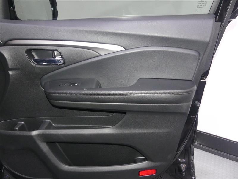 used 2021 Honda Pilot car, priced at $20,990