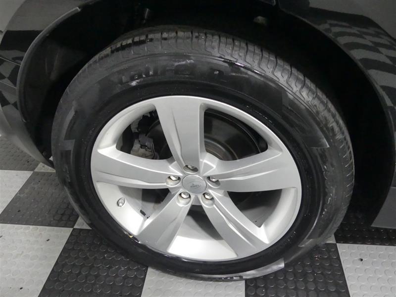 used 2018 Land Rover Range Rover Velar car, priced at $20,499