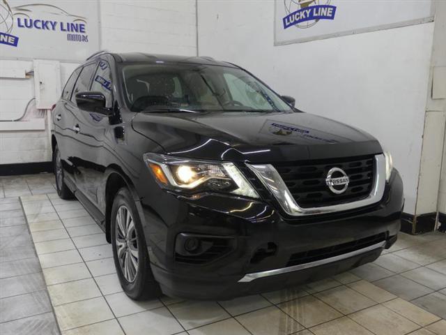 used 2020 Nissan Pathfinder car, priced at $13,990