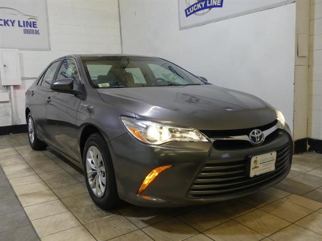 used 2017 Toyota Camry Hybrid car, priced at $17,499