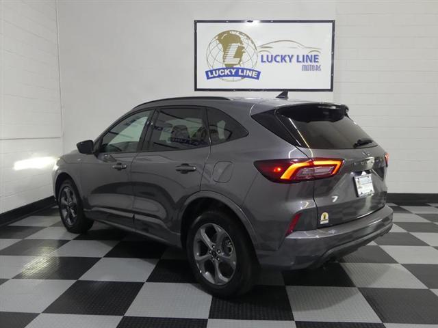 used 2024 Ford Escape car, priced at $25,990