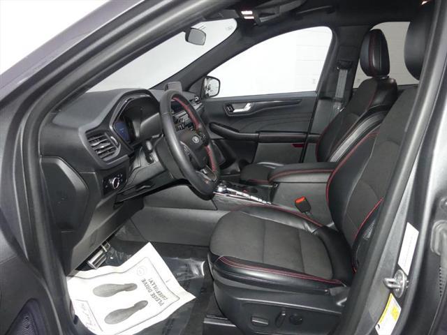 used 2024 Ford Escape car, priced at $25,990