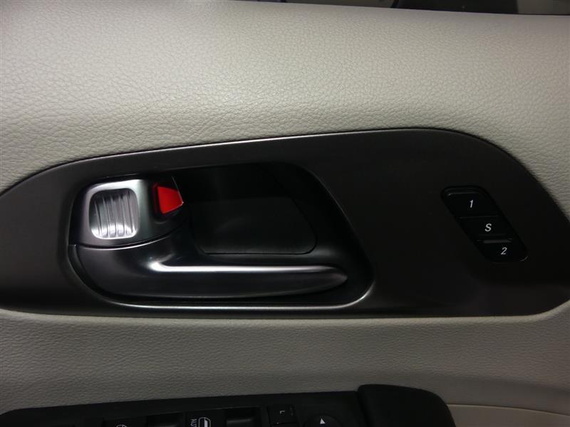 used 2020 Chrysler Pacifica car, priced at $14,990
