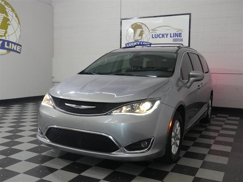 used 2020 Chrysler Pacifica car, priced at $14,990
