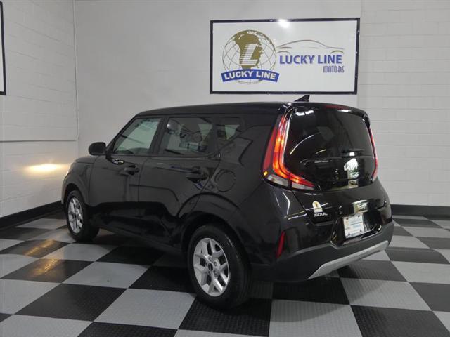used 2024 Kia Soul car, priced at $18,499