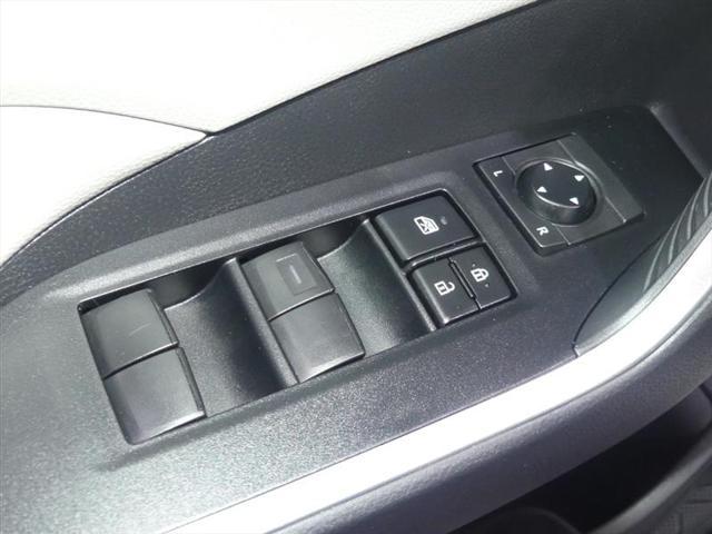 used 2020 Toyota RAV4 car, priced at $27,499