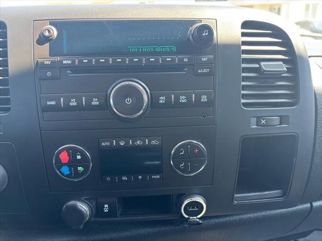 used 2013 Chevrolet Silverado 1500 car, priced at $17,992
