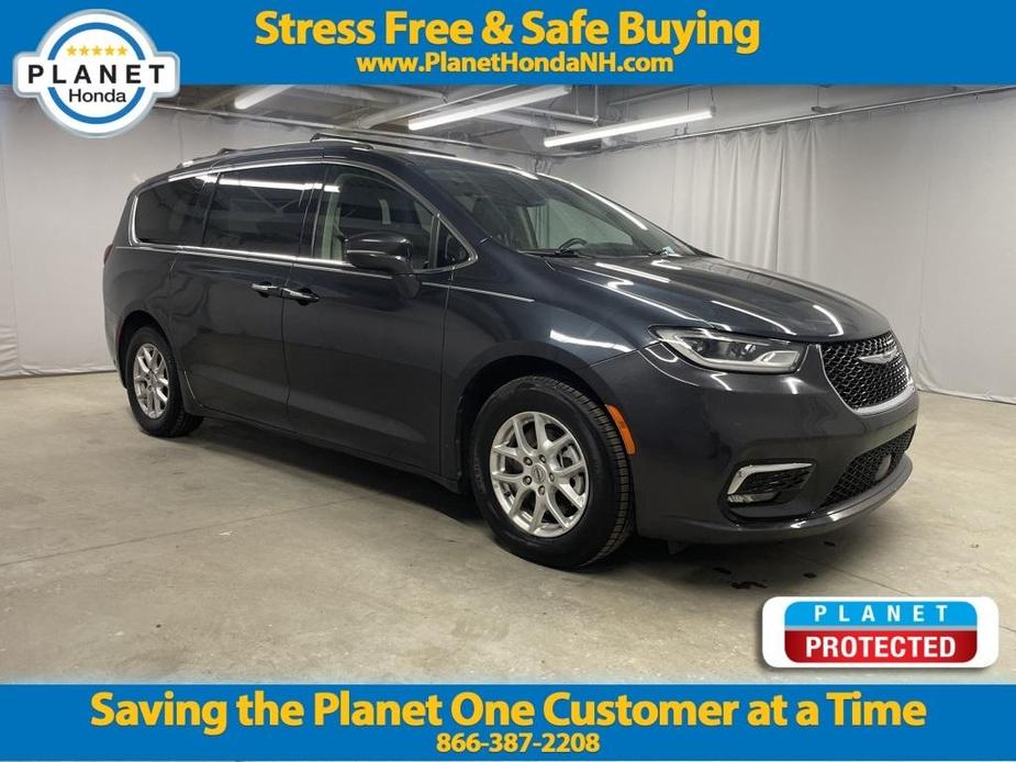 used 2021 Chrysler Pacifica car, priced at $24,555