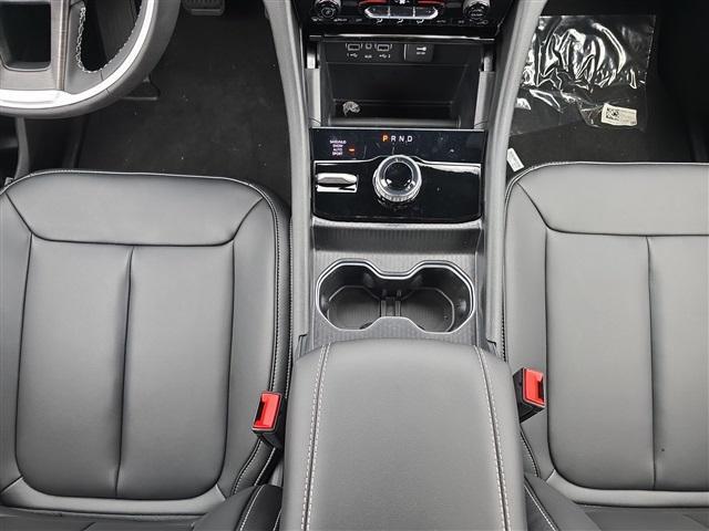 new 2025 Jeep Grand Cherokee L car, priced at $43,910