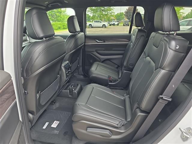 new 2025 Jeep Grand Cherokee L car, priced at $43,910