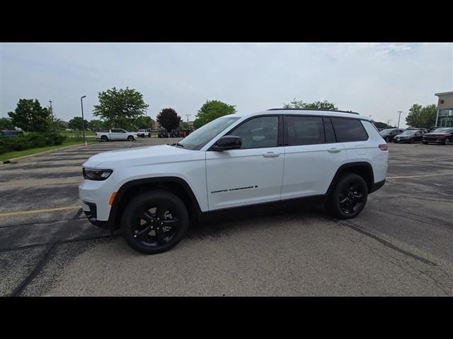 new 2025 Jeep Grand Cherokee L car, priced at $43,910