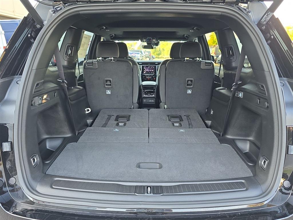 new 2025 Jeep Grand Cherokee L car, priced at $41,600