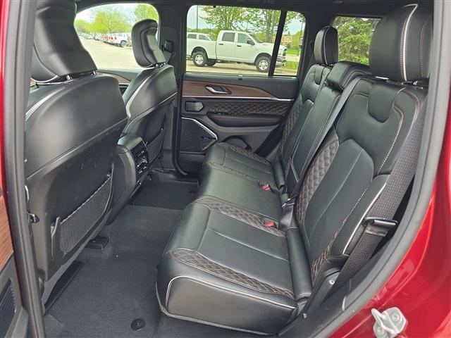 used 2022 Jeep Grand Cherokee car, priced at $41,890
