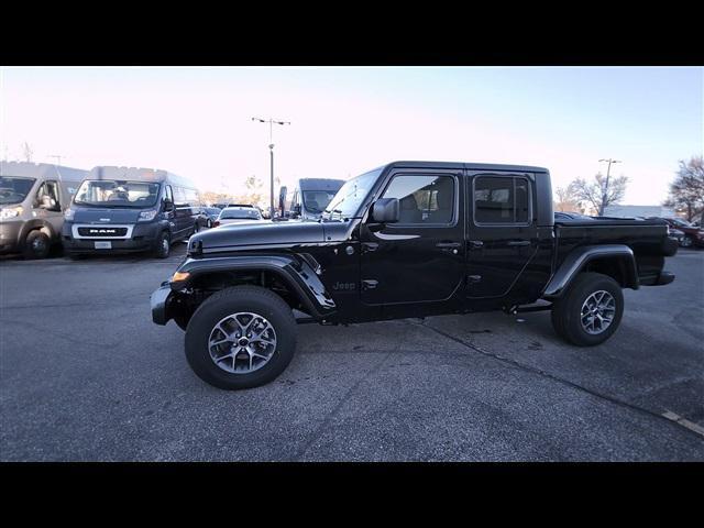 new 2024 Jeep Gladiator car, priced at $44,912