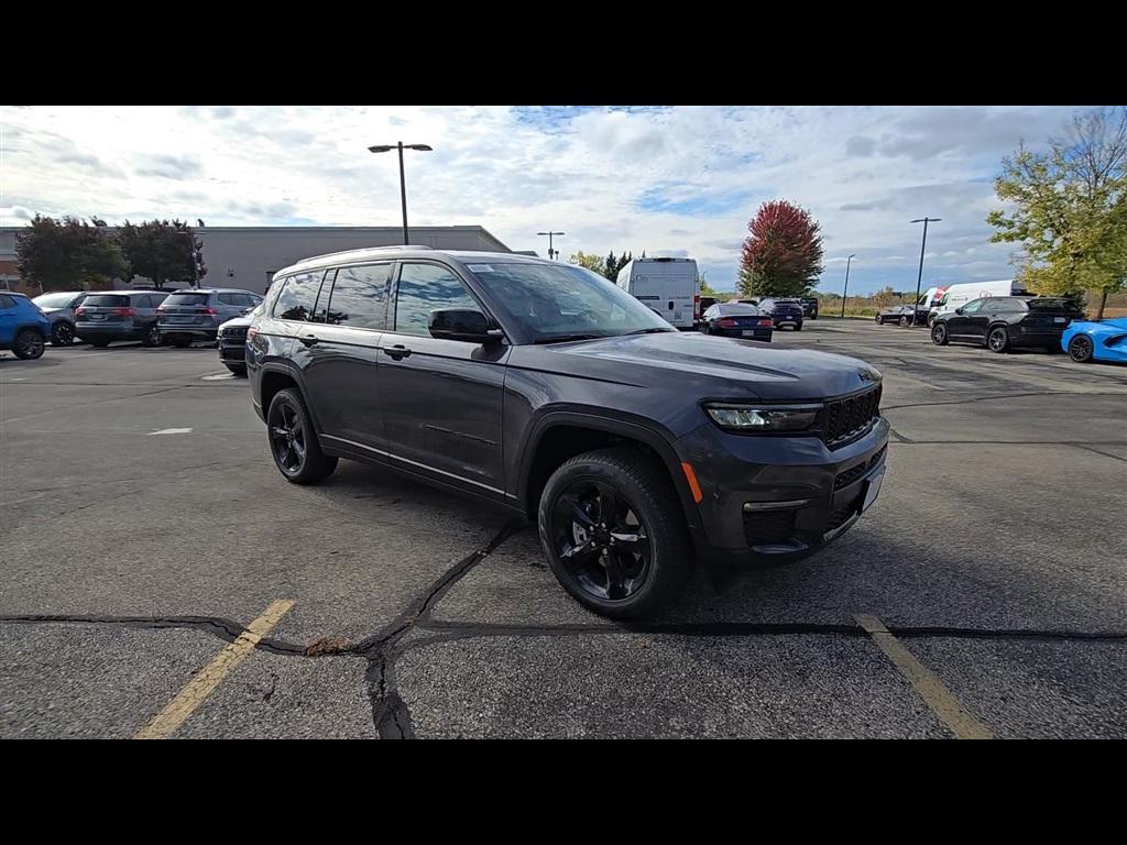 new 2025 Jeep Grand Cherokee L car, priced at $48,586
