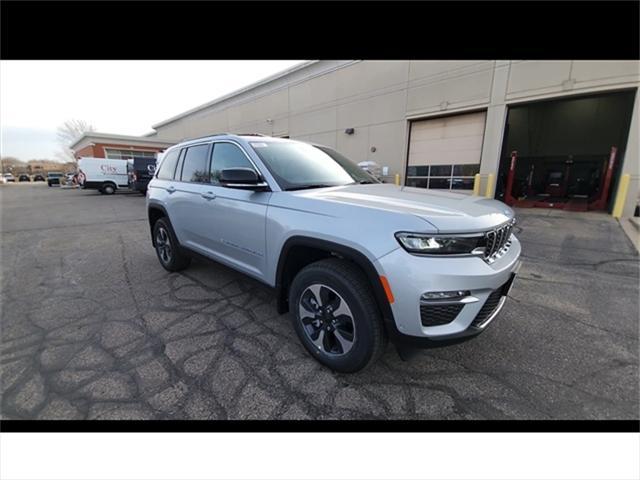 new 2024 Jeep Grand Cherokee 4xe car, priced at $49,930