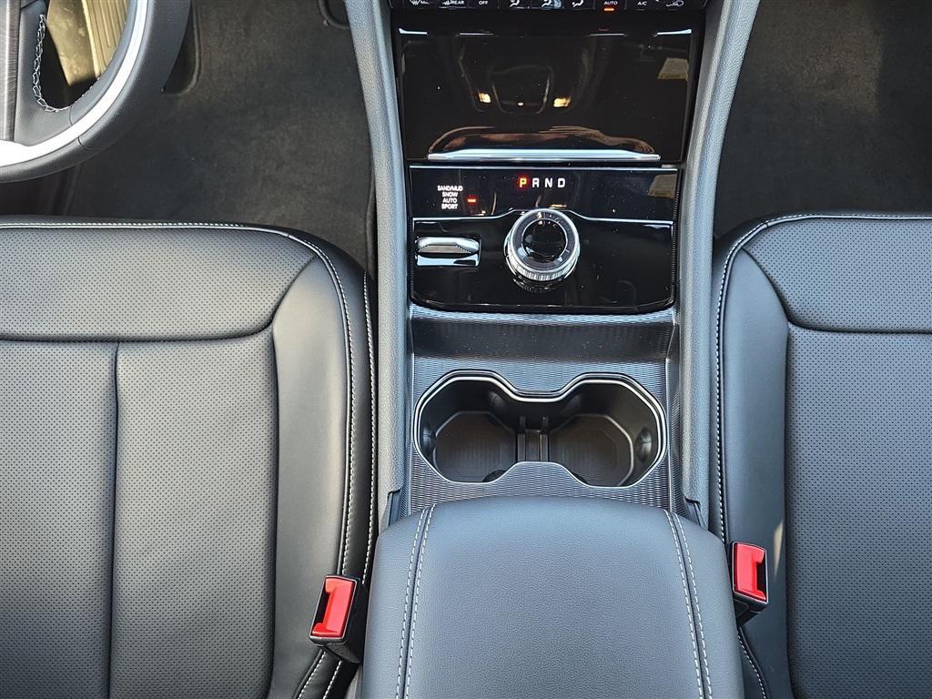 new 2025 Jeep Grand Cherokee car, priced at $48,700