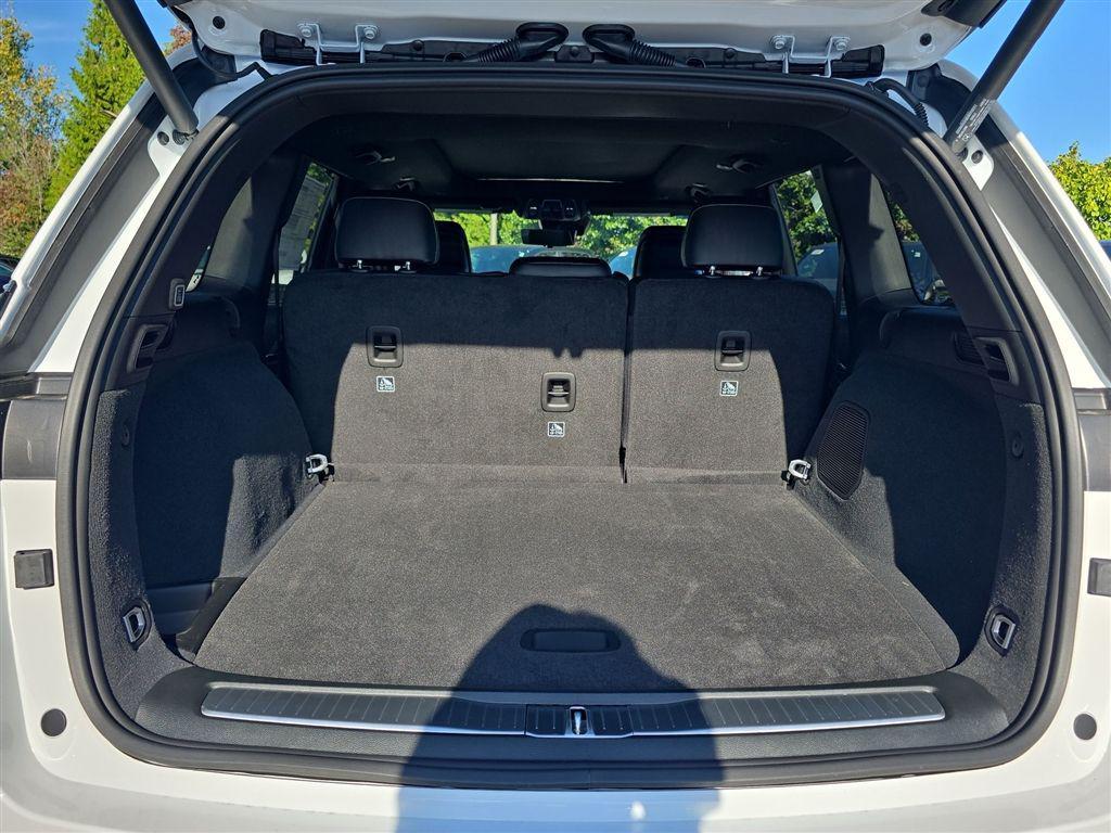 new 2025 Jeep Grand Cherokee car, priced at $58,449