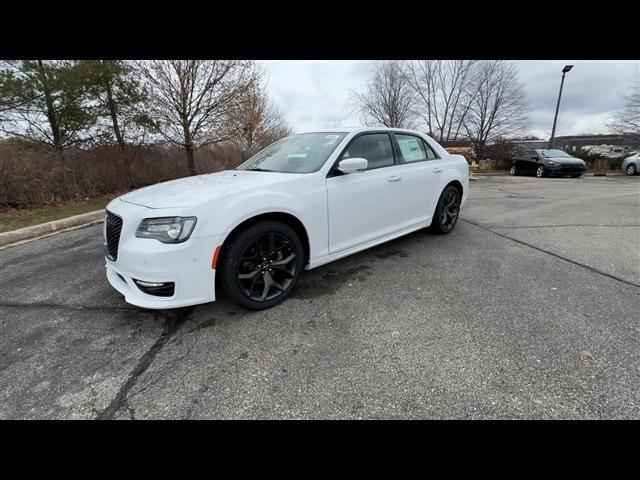 new 2023 Chrysler 300 car, priced at $39,260