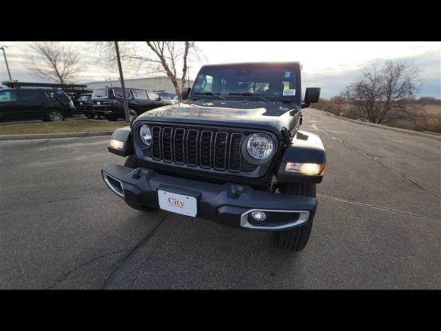 new 2024 Jeep Gladiator car, priced at $44,978