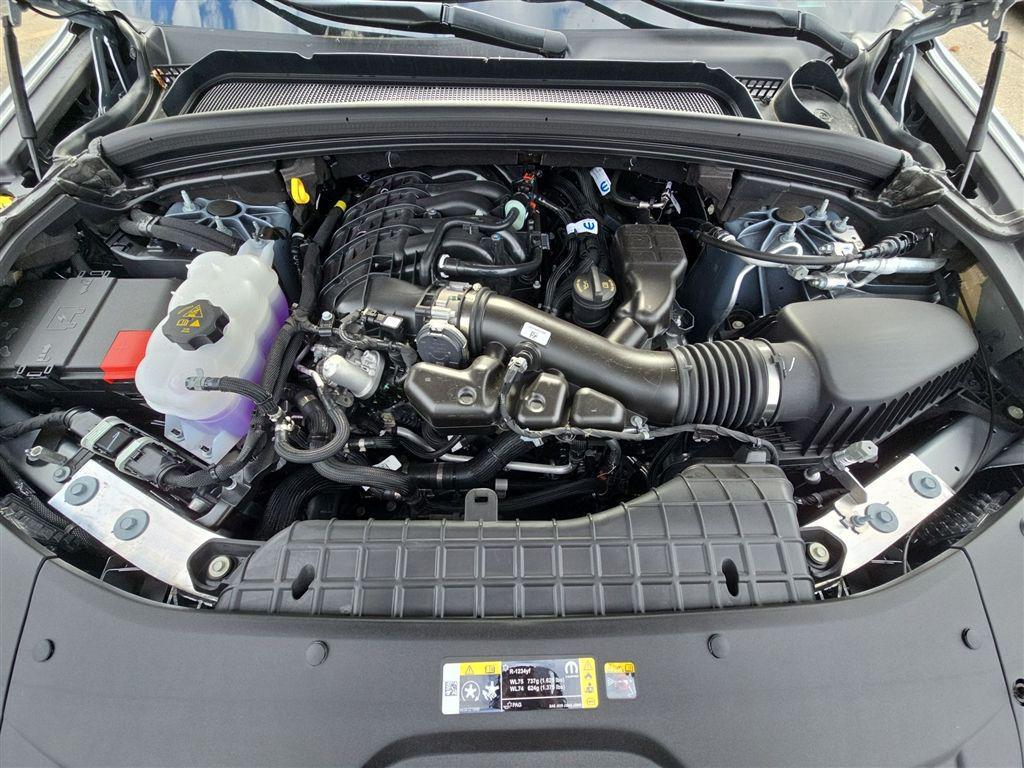 new 2025 Jeep Grand Cherokee car, priced at $38,779