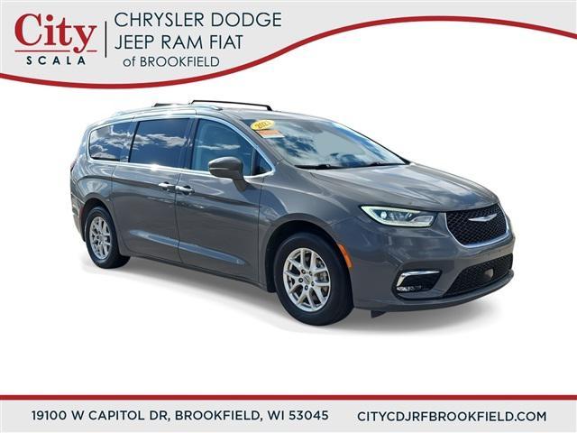 used 2021 Chrysler Pacifica car, priced at $25,790