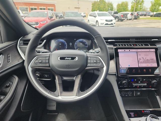 new 2025 Jeep Grand Cherokee car, priced at $50,220
