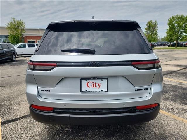 new 2025 Jeep Grand Cherokee car, priced at $50,220