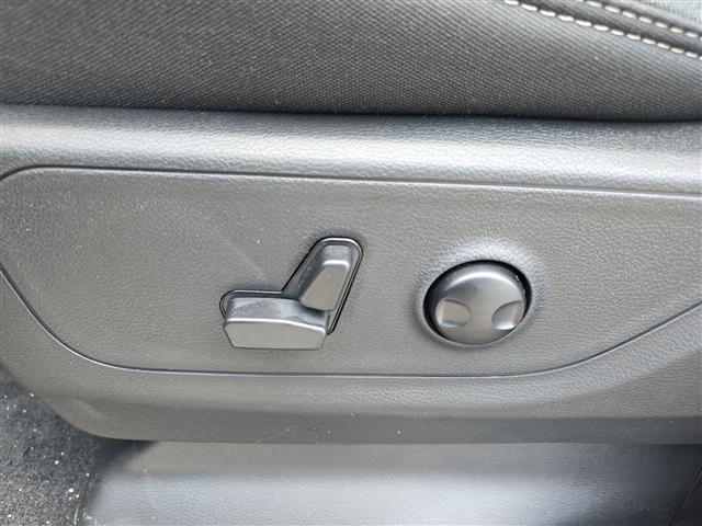 new 2025 Ram 1500 car, priced at $55,460