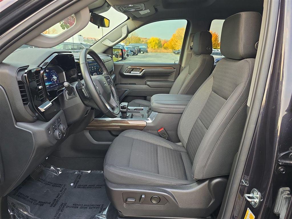 used 2023 Chevrolet Silverado 1500 car, priced at $42,130