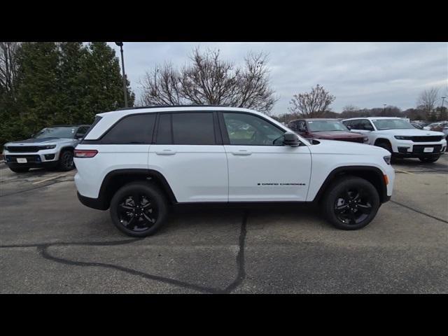 new 2025 Jeep Grand Cherokee car, priced at $50,849